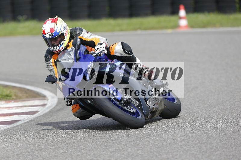 /53 16.09.2025 Track Day Domi Aegerter ADR/Gruppe rot/ohne